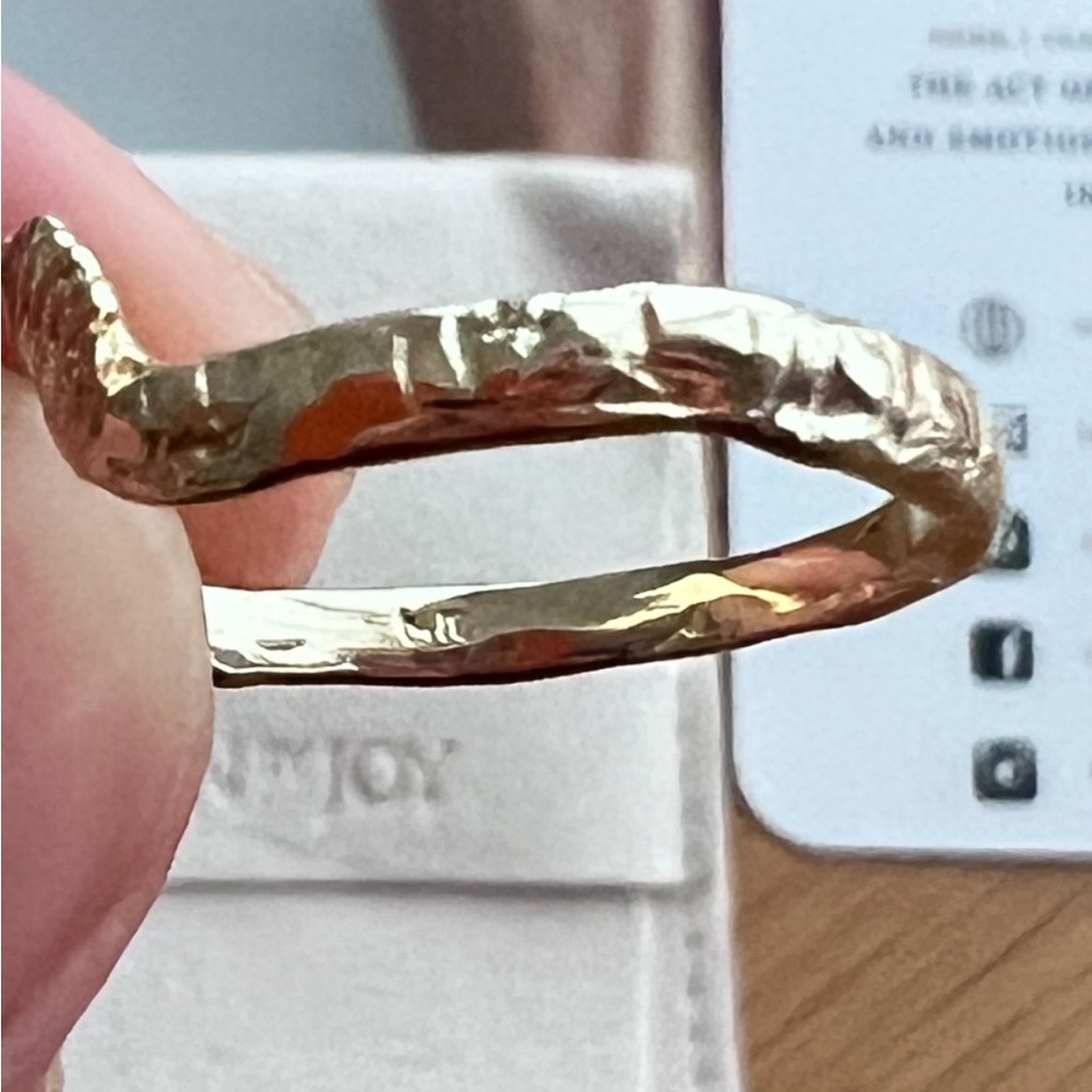 Communion by Joy RADIANT BEAM RING - Picture 6 of 8